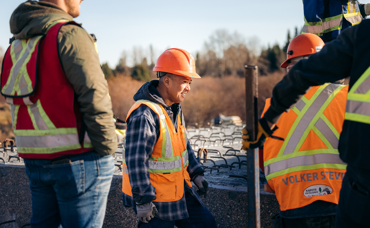 Volker Stevin crew on a jobsite